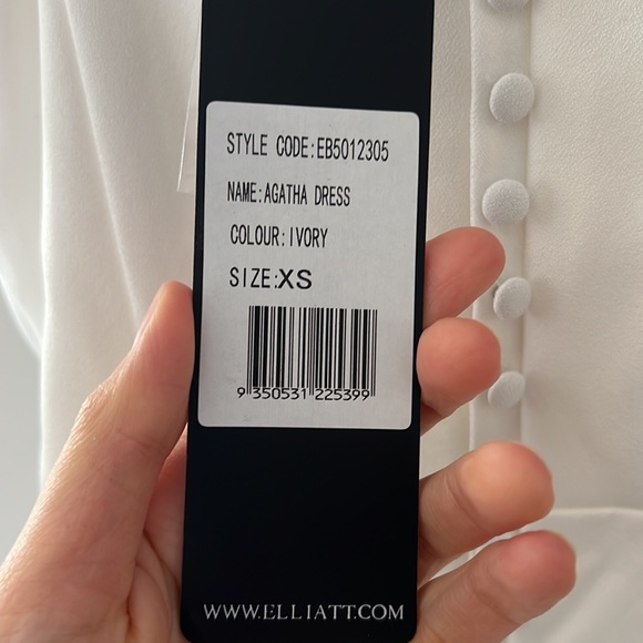 ELLIATT Agatha Dress in Ivory - Picture 11 of 14